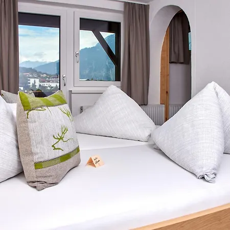 Post 3* 소우텐즈